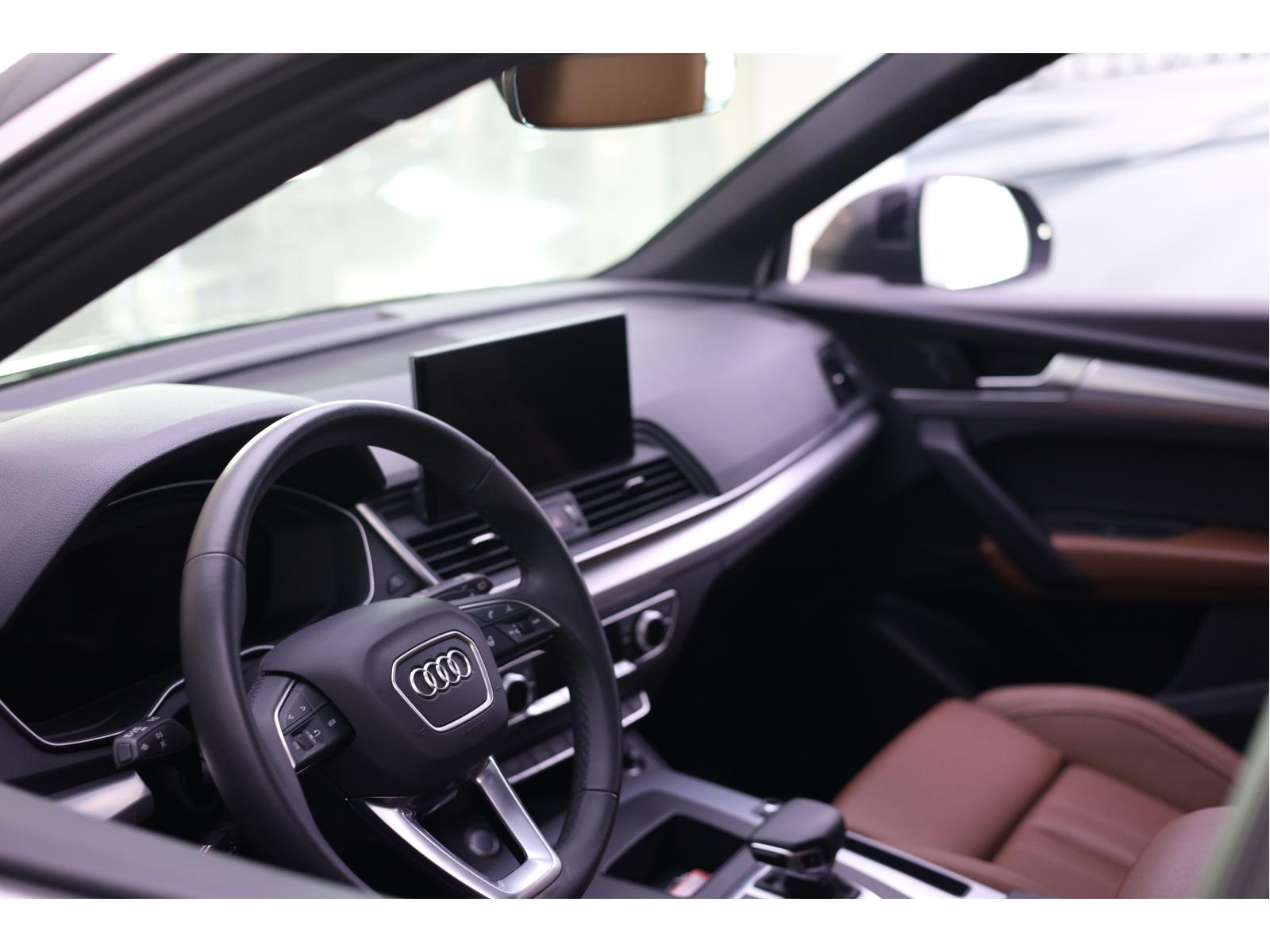 2025 Audi Q5 - Image 16