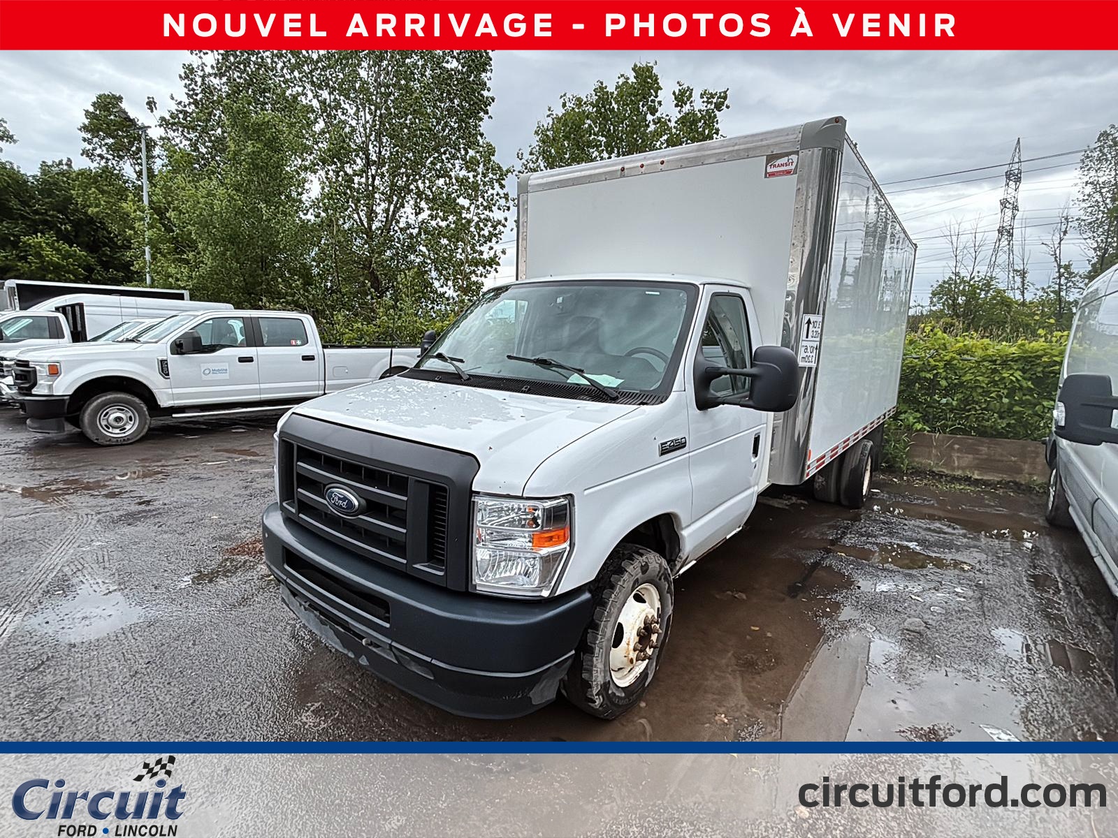 2023 Ford E-450