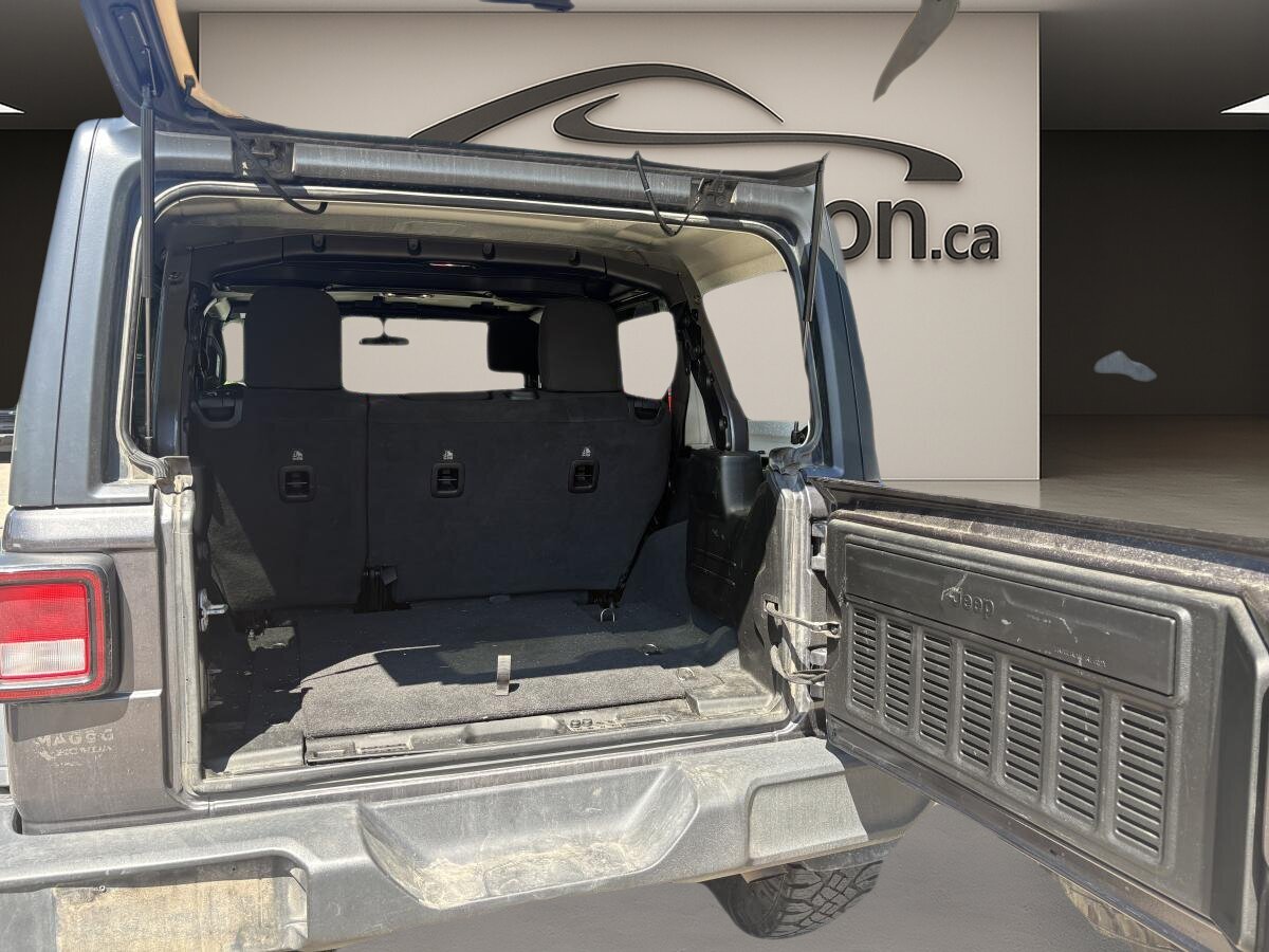 2021 Jeep Wrangler - Image 7