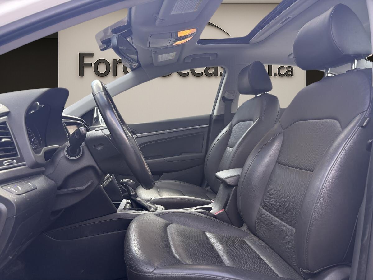 2017 Hyundai Elantra - Image 6