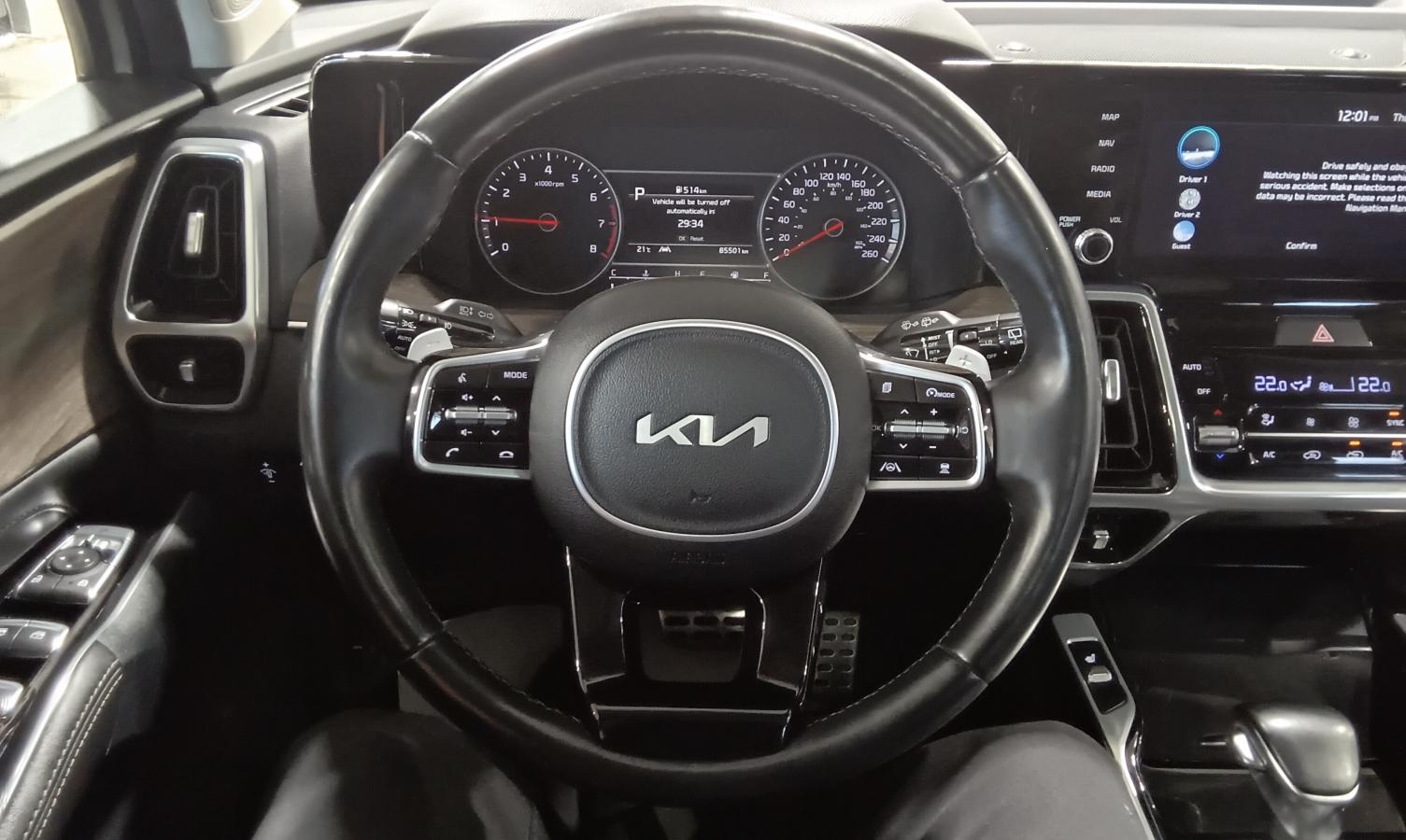 2023 Kia Sorento - Image 16