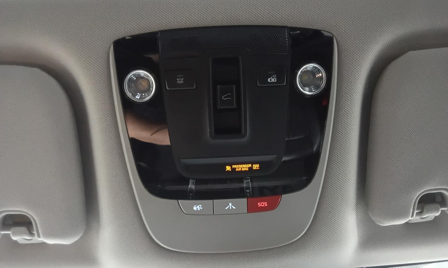 2023 Kia Sorento - Image 30