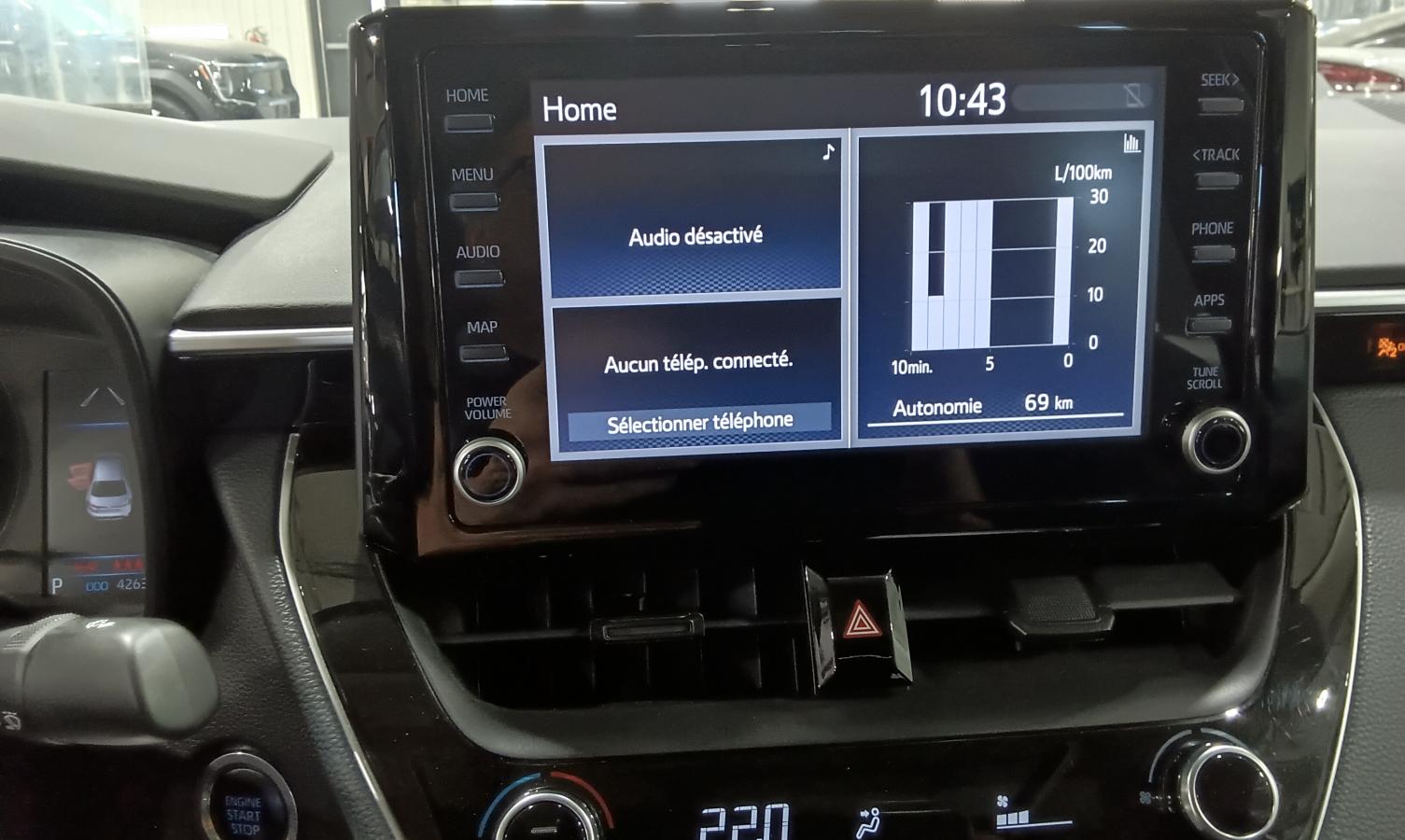 2022 Toyota Corolla - Image 20