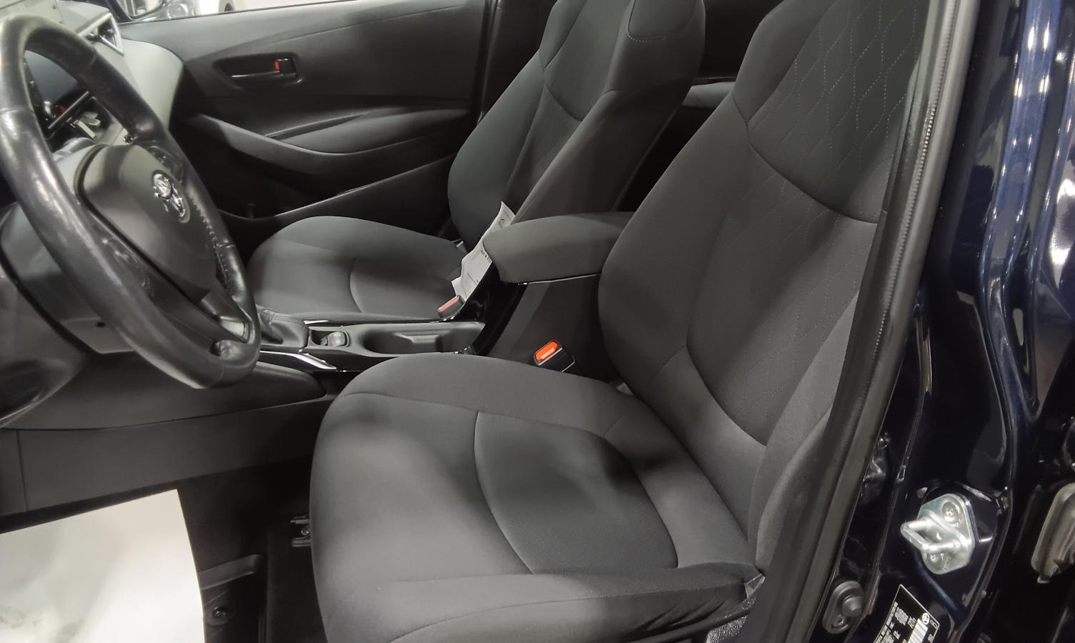2022 Toyota Corolla - Image 22