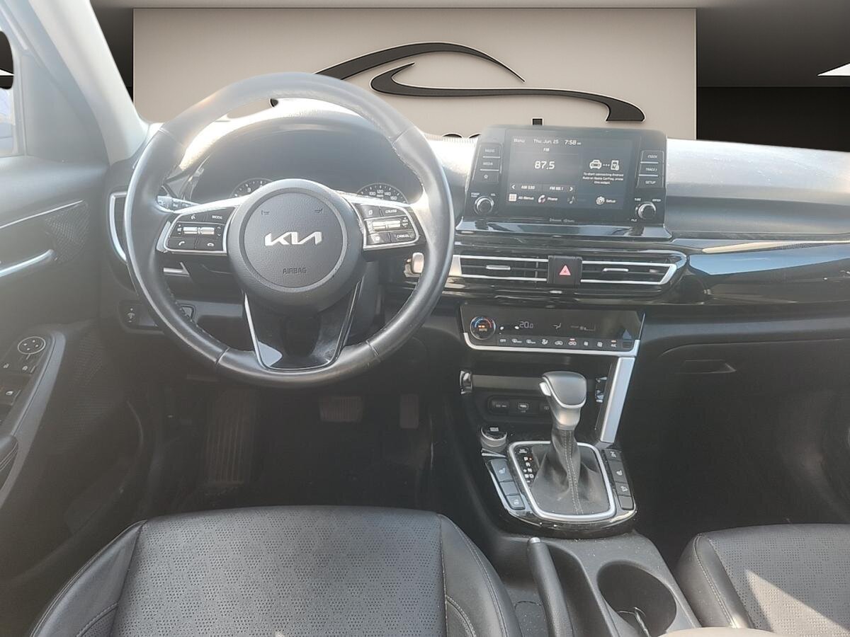 2023 Kia Seltos - Image 6