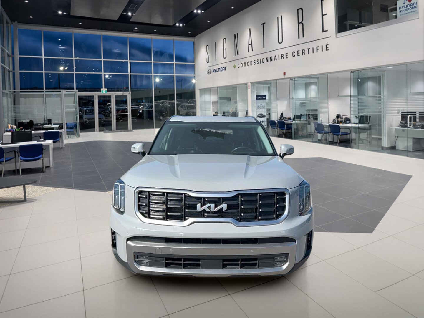 2023 Kia Telluride - Image 2