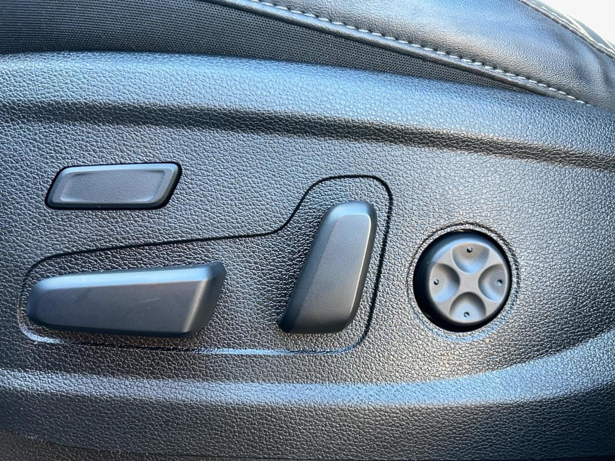 2023 Kia Telluride - Image 12
