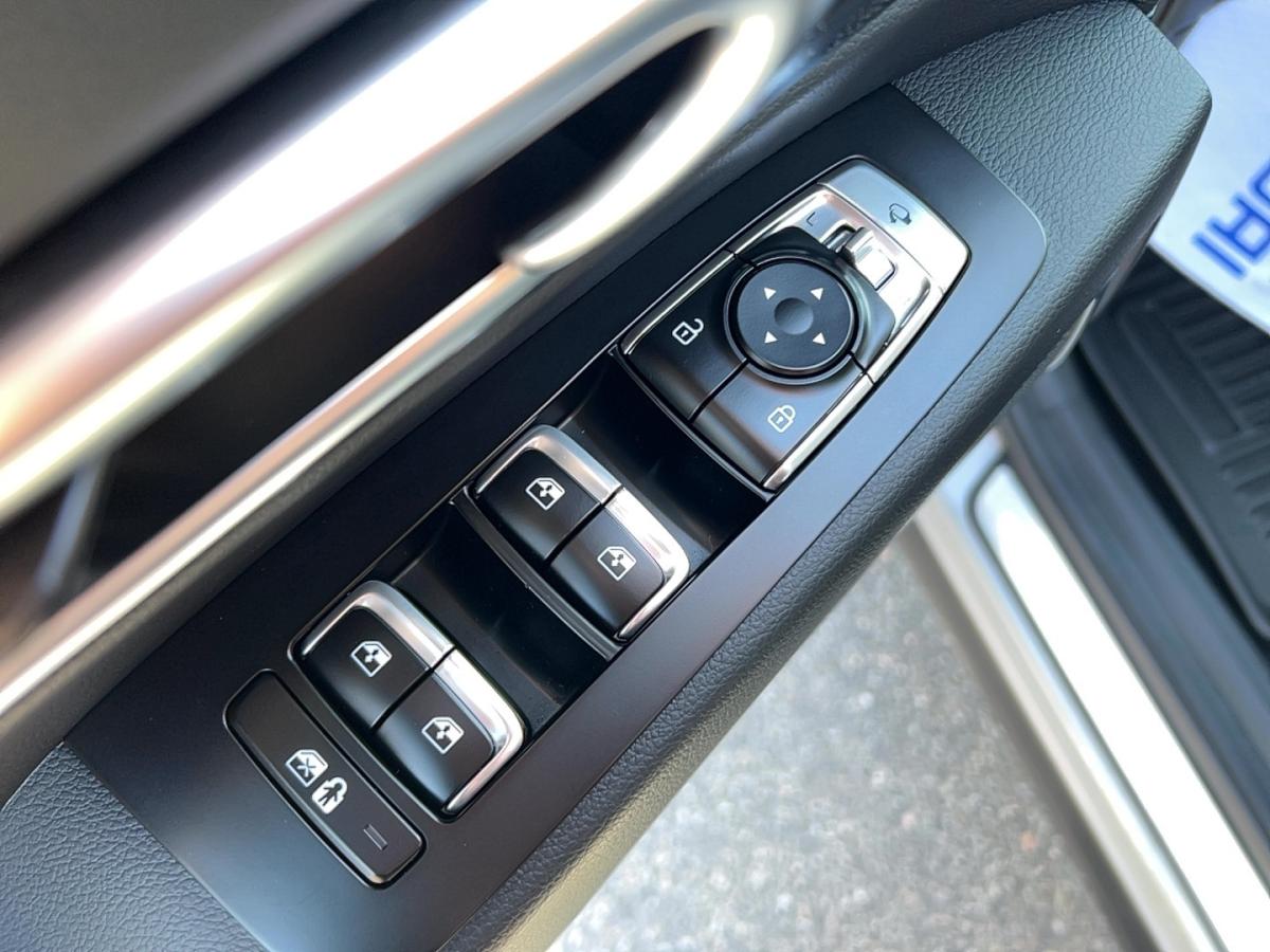 2023 Kia Telluride - Image 14