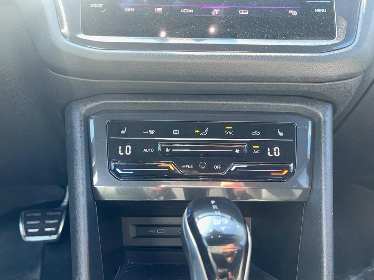 2022 Volkswagen Tiguan - Image 19