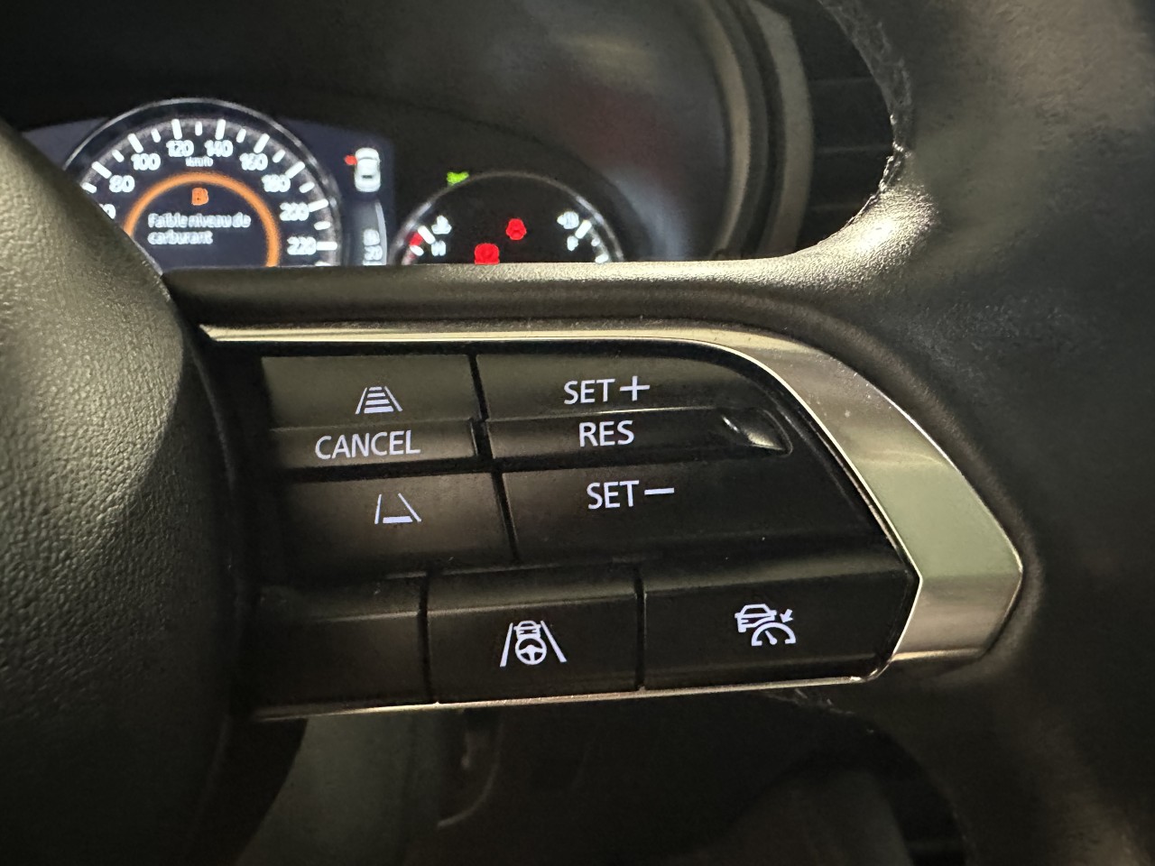 2024 Mazda 3 Sport - Image 18