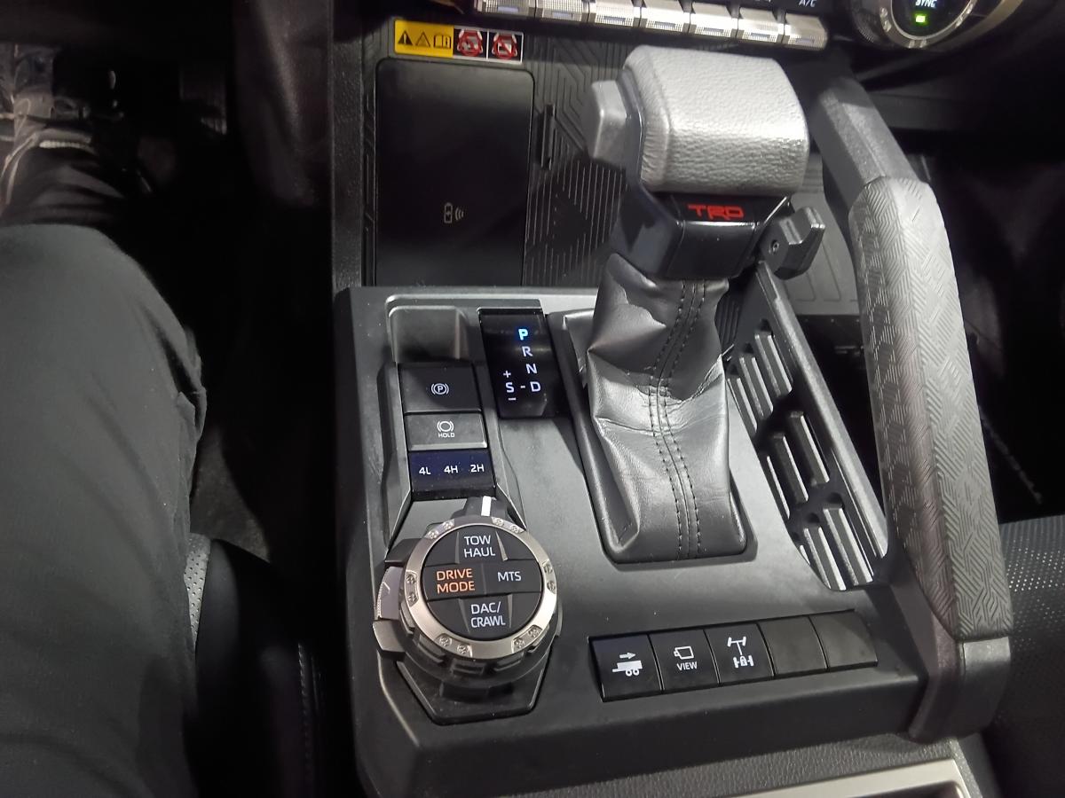 2025 Toyota Tacoma - Image 19