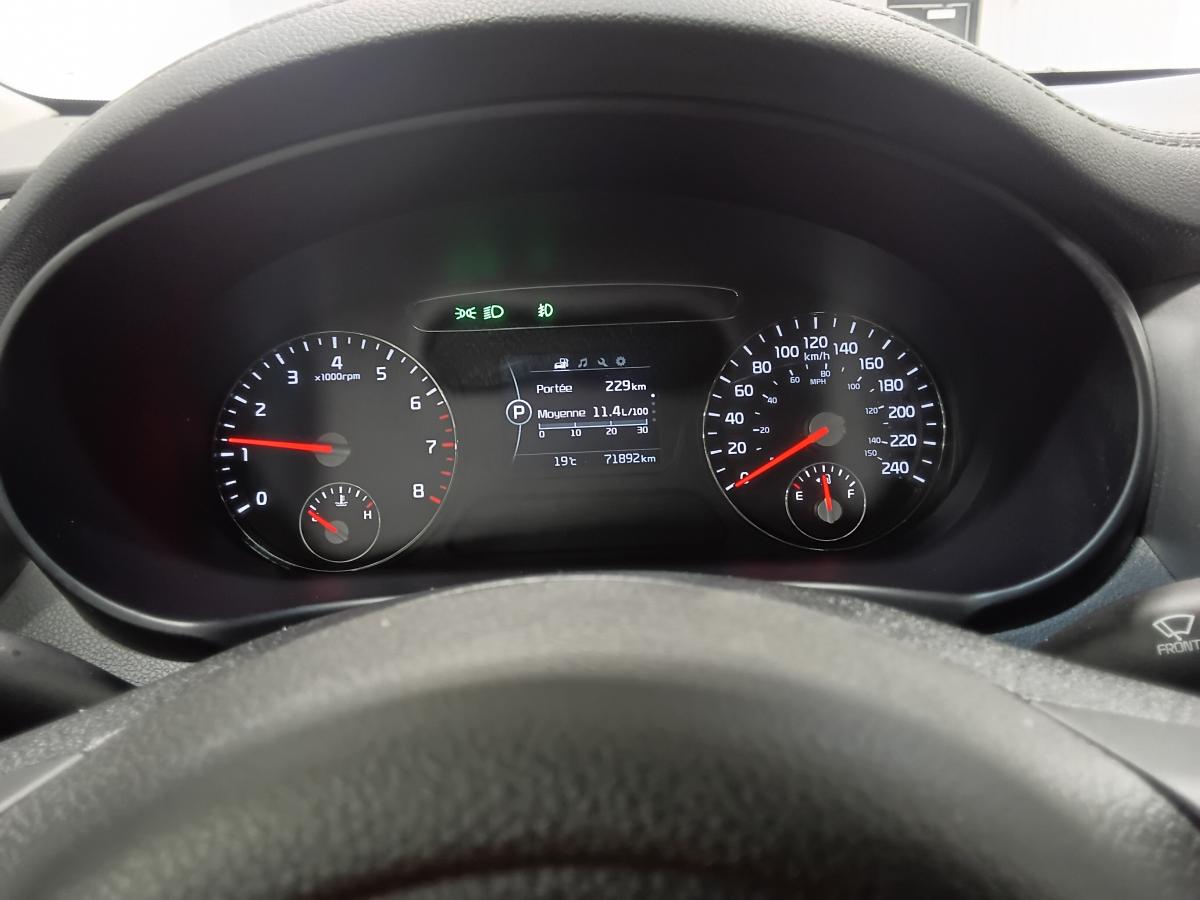 2017 Kia Sorento - Image 12