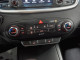2017 Kia Sorento - Thumbnail 19