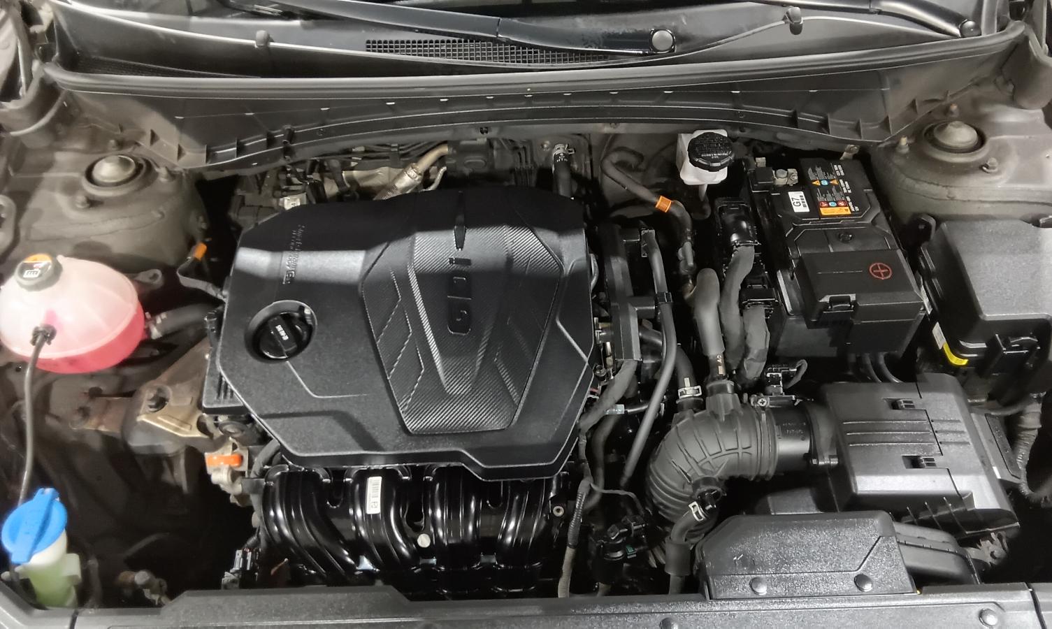 2022 Hyundai Tucson - Image 8
