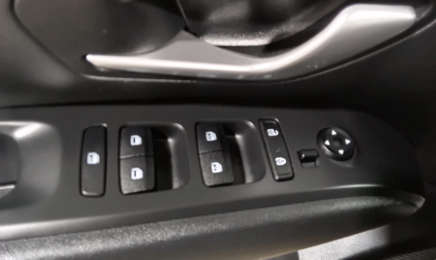 2022 Hyundai Tucson - Image 28