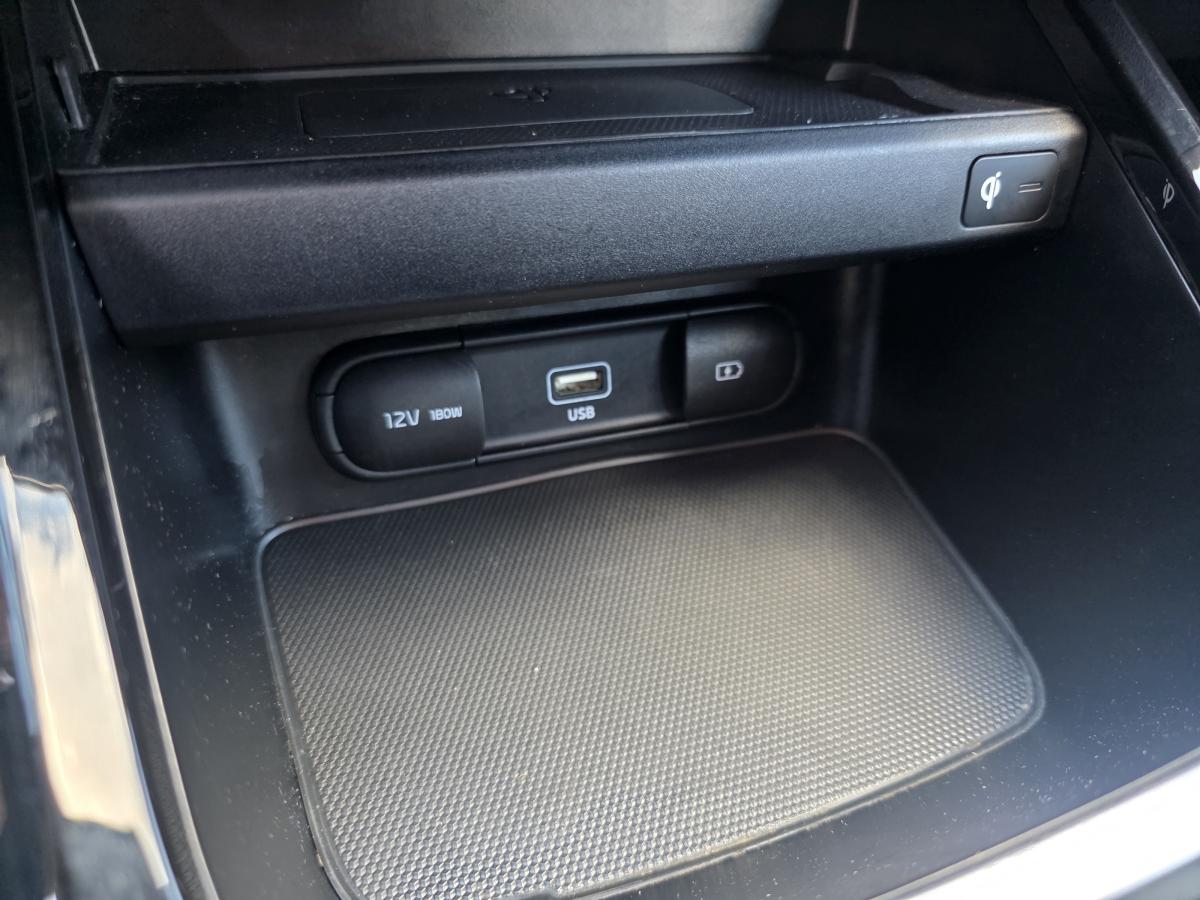 2022 Kia Forte - Image 21