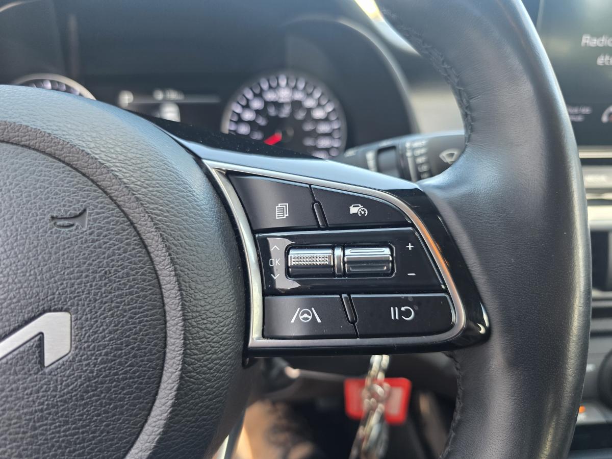 2022 Kia Forte - Image 25