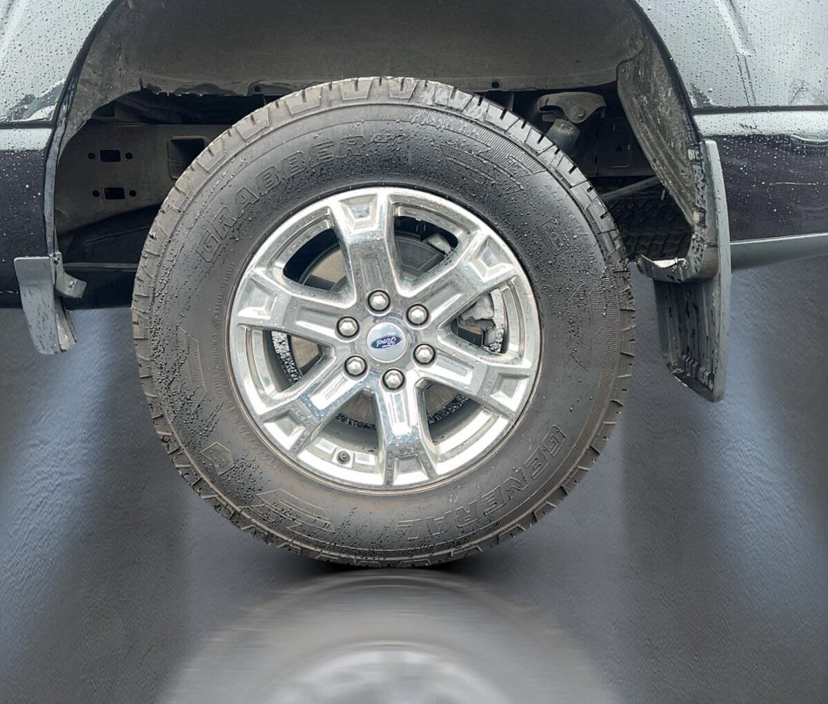 2023 Ford F-150 - Image 9