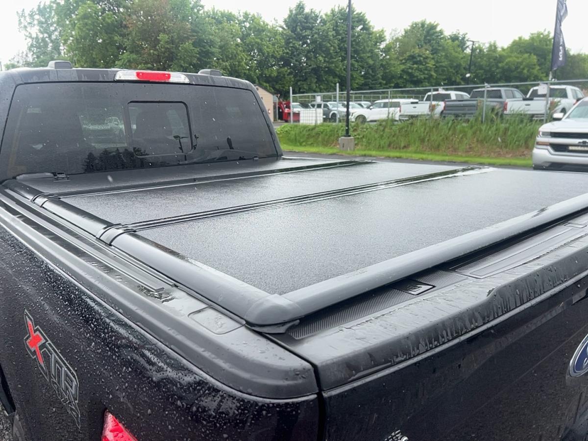2023 Ford F-150 - Image 11