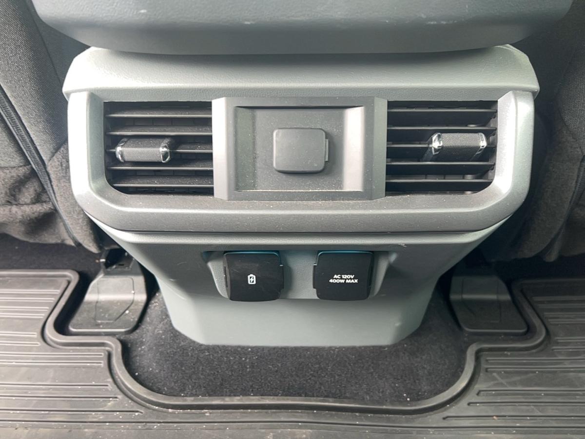 2023 Ford F-150 - Image 15