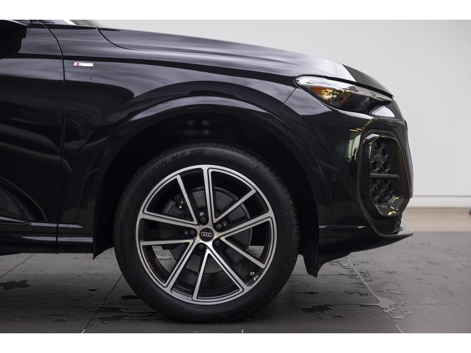 2025 Audi Q5 - Image 5