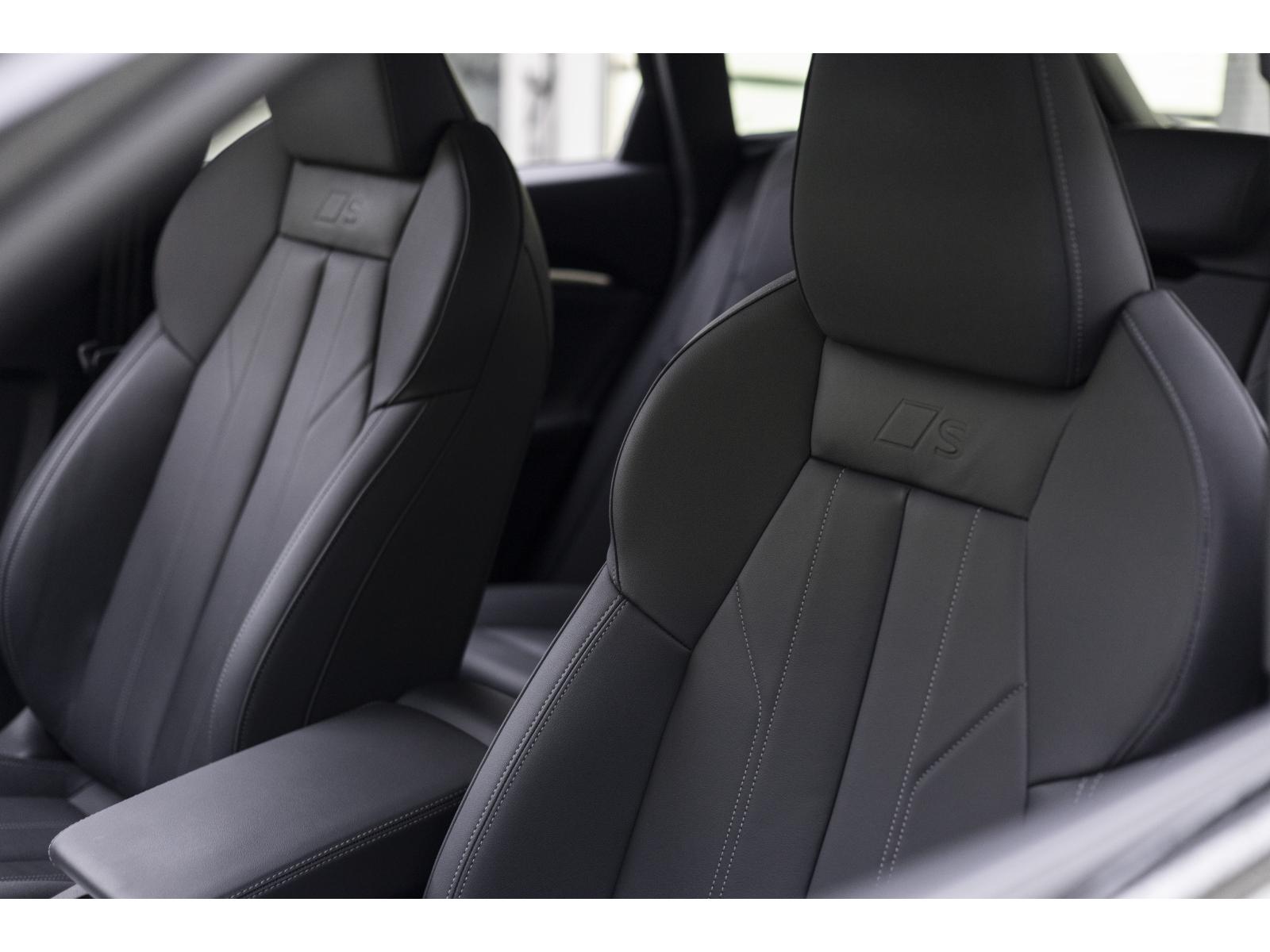 2025 Audi Q5 - Image 15