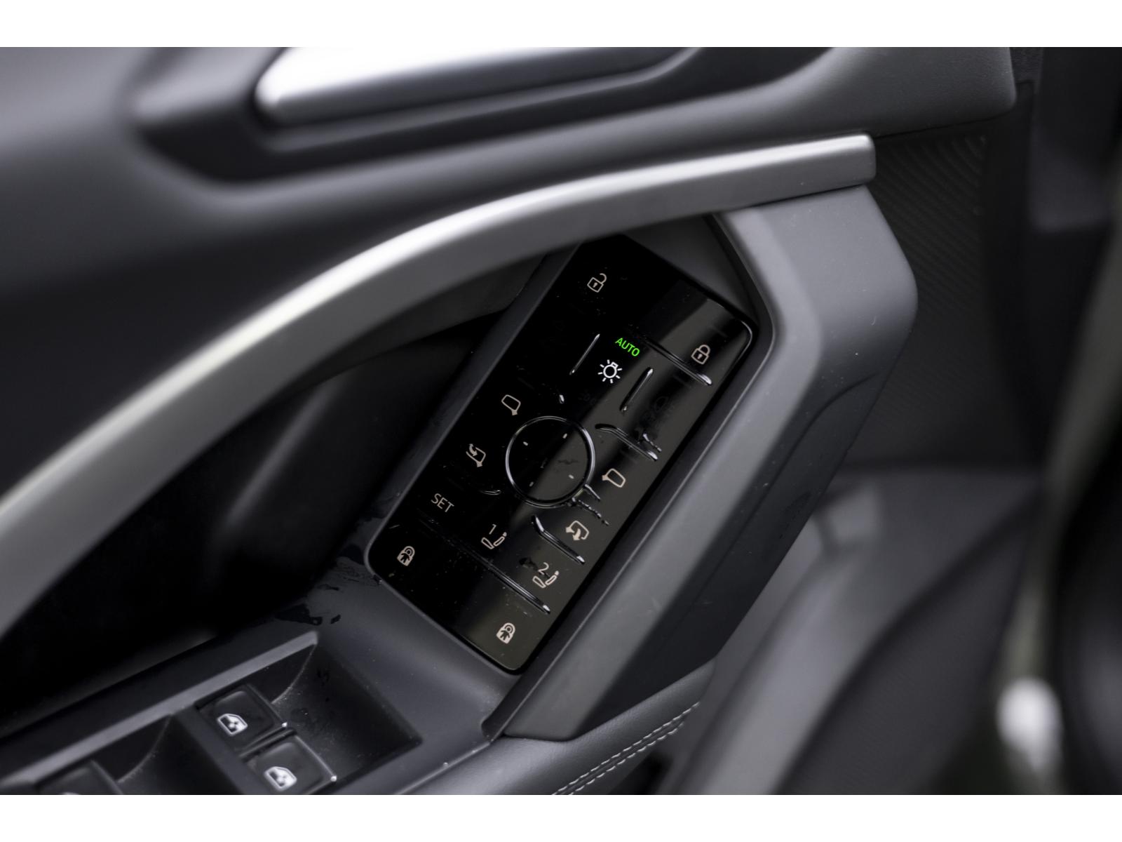 2025 Audi Q5 - Image 20