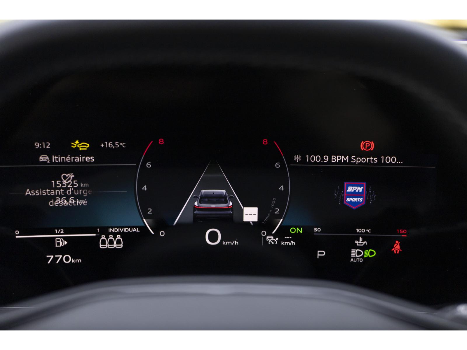 2025 Audi Q5 - Image 21