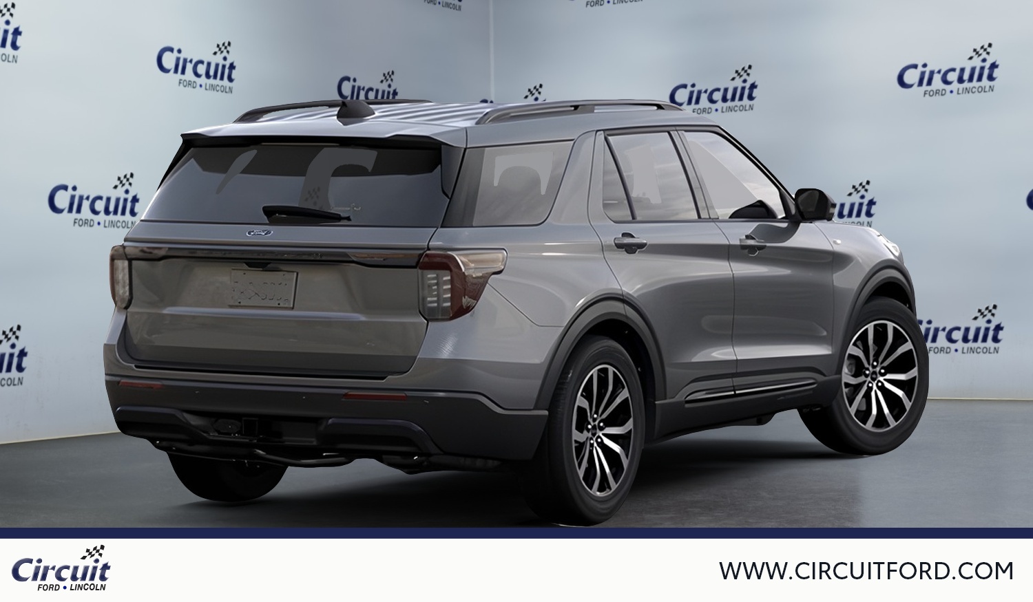 2026 Ford Explorer - Image 3
