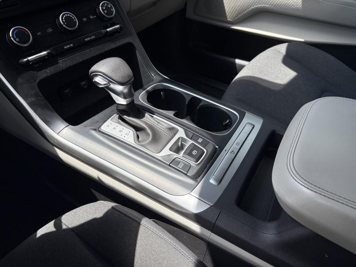 2023 Kia Carnival - Image 17