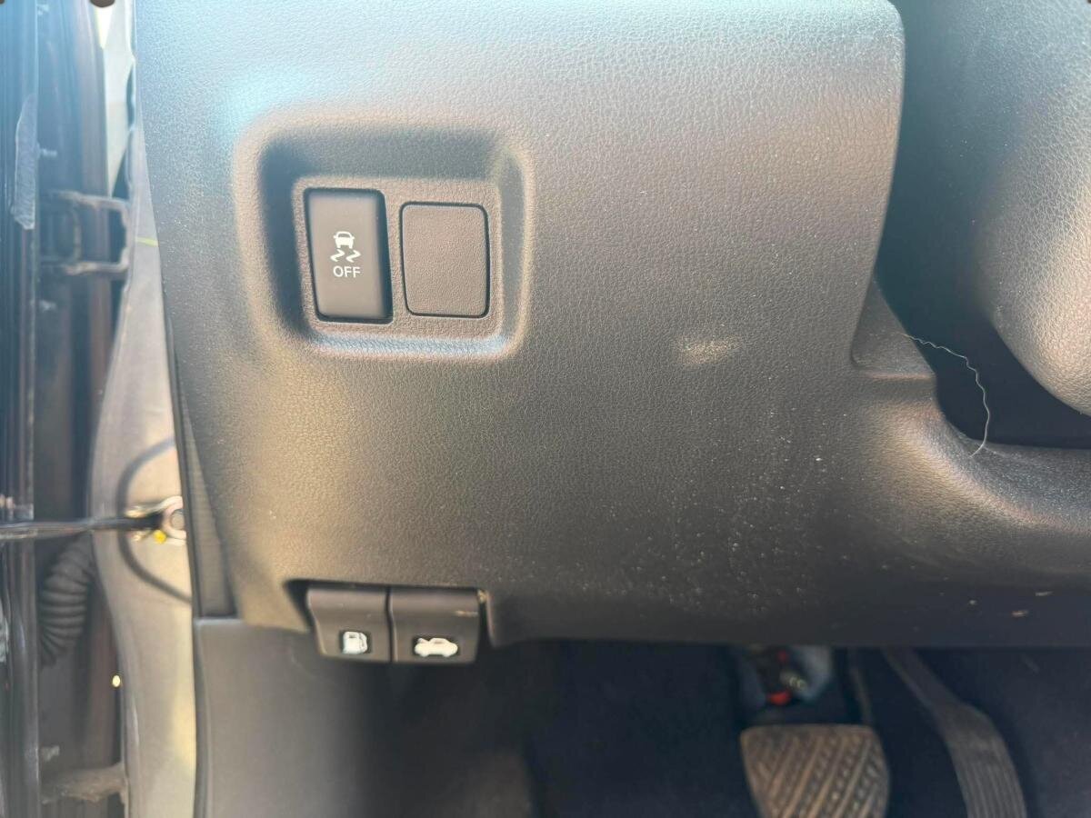 2017 Nissan Micra - Image 19
