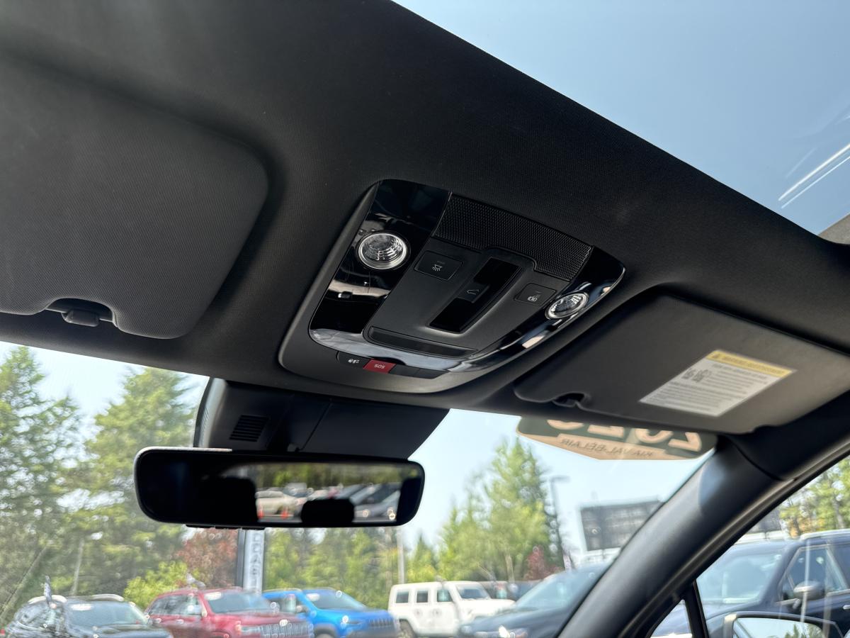 2023 Kia Sportage - Image 25