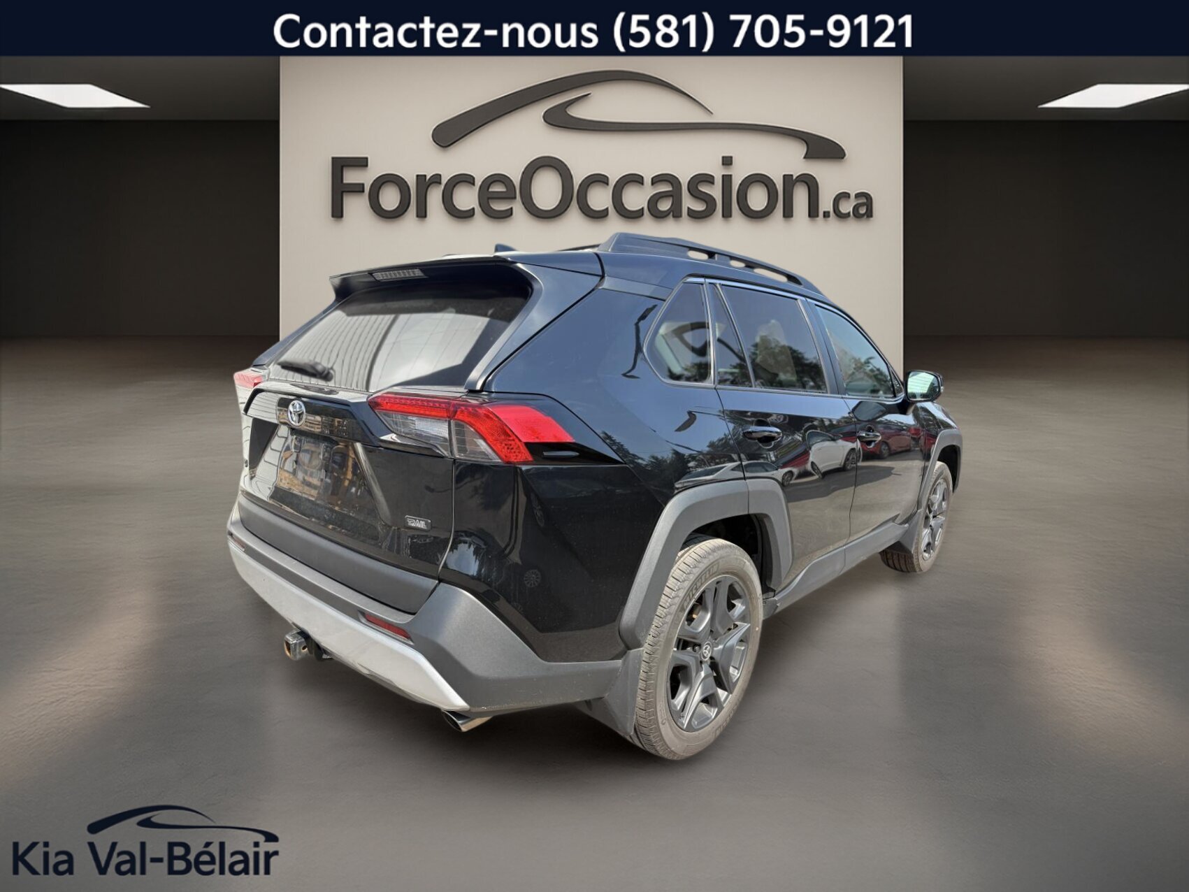 2024 Toyota RAV4 - Image 10