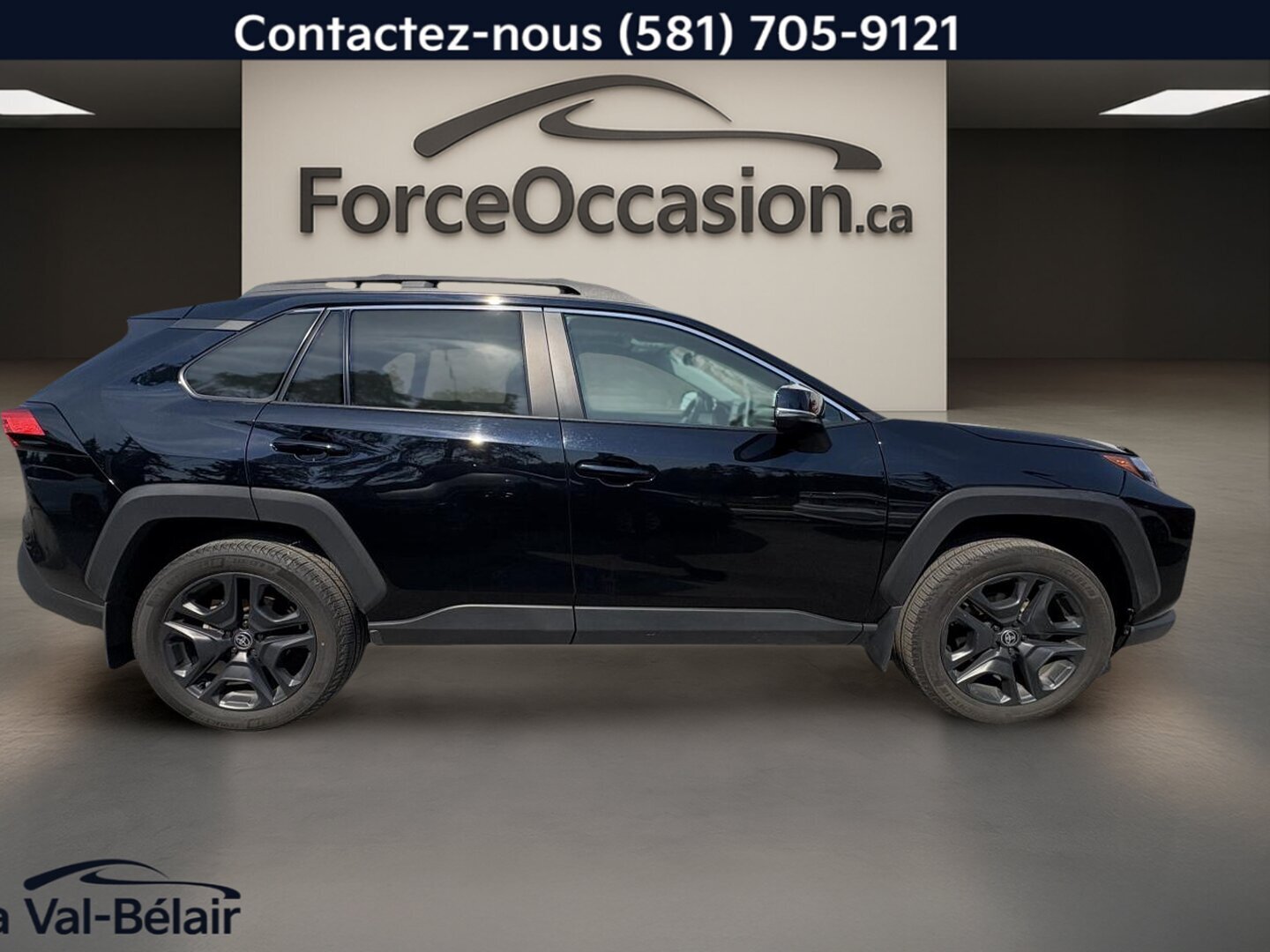 2024 Toyota RAV4 - Image 11