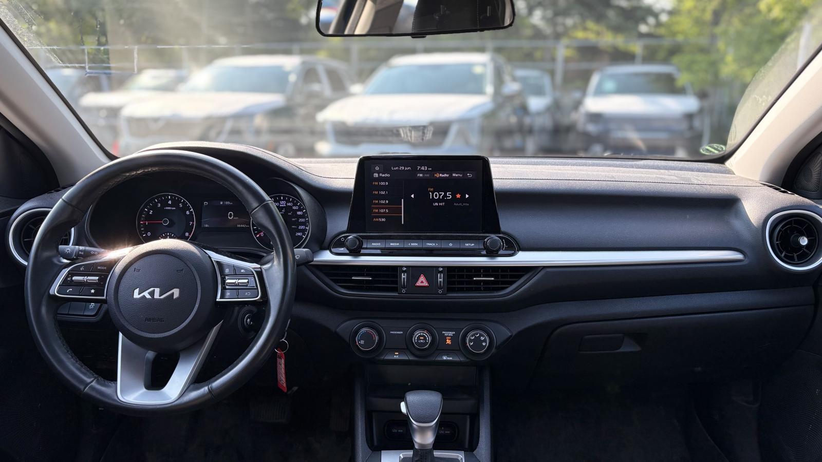 2023 Kia Forte - Image 6