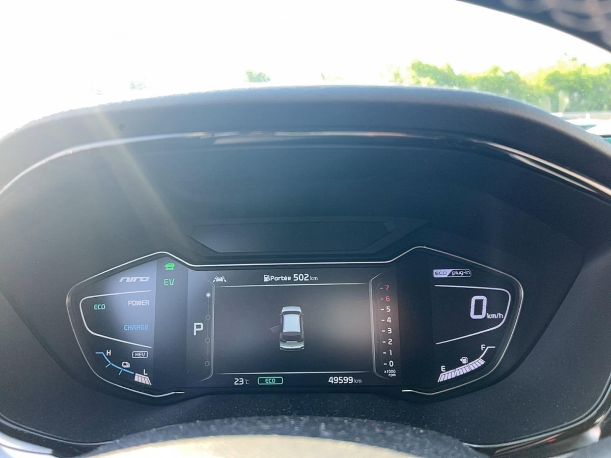 2020 Kia Niro - Image 17