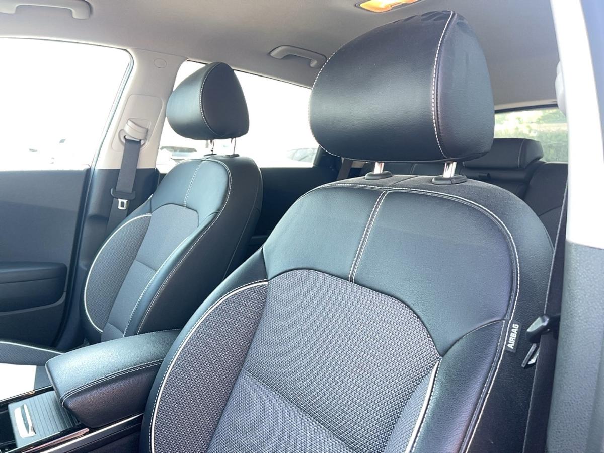 2021 Kia Niro - Image 14