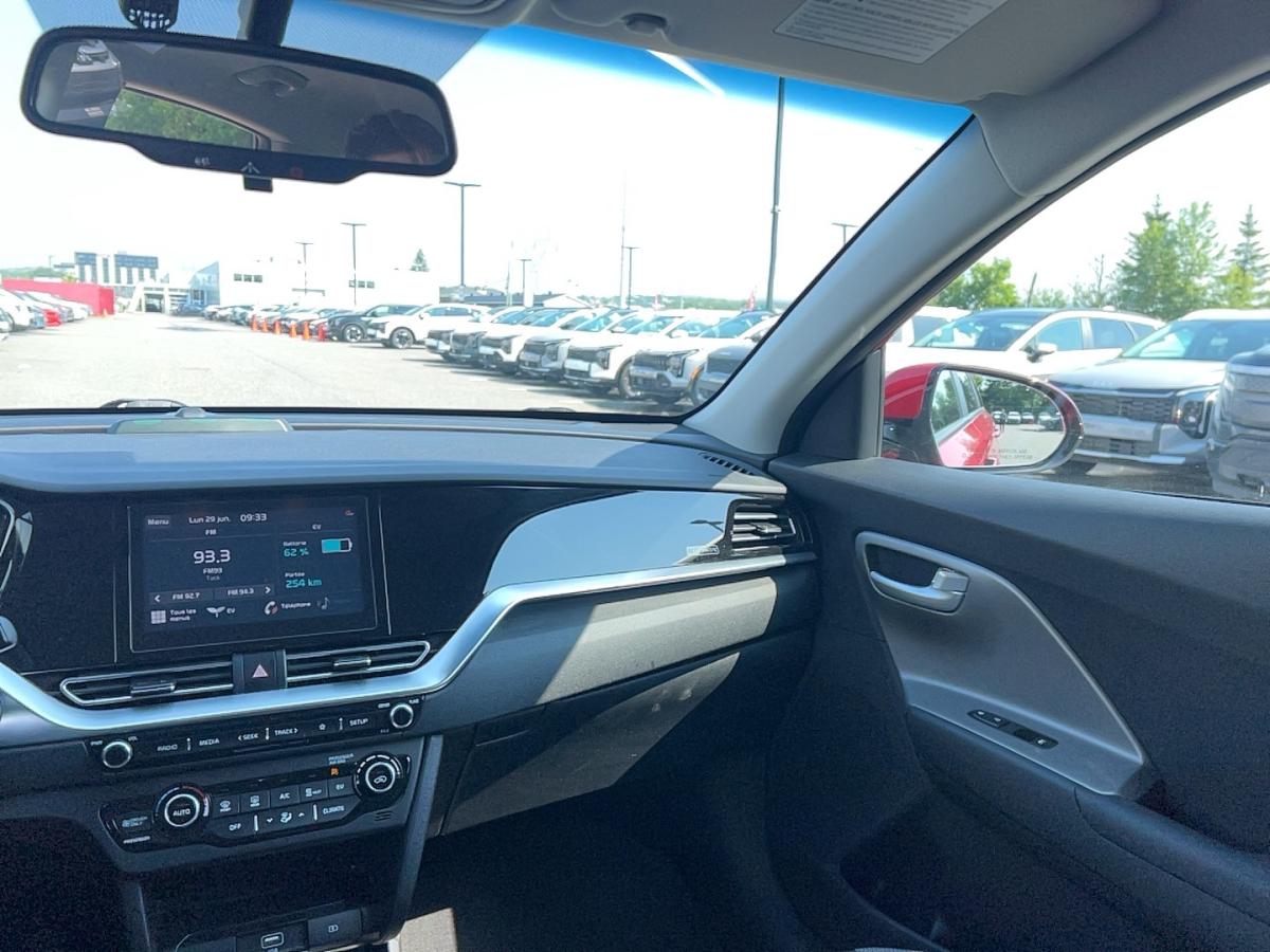 2021 Kia Niro - Image 22