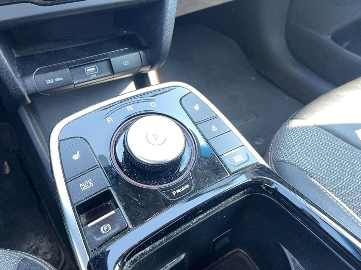 2021 Kia Niro - Image 25