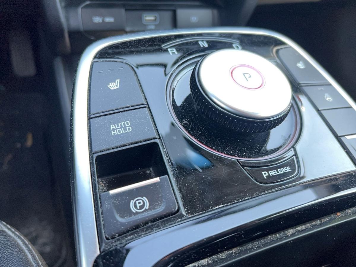 2021 Kia Niro - Image 28