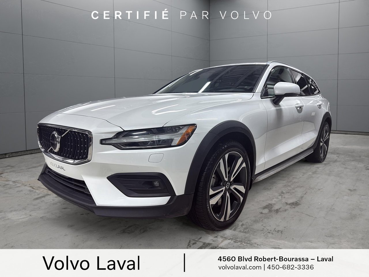 2024 Volvo V60 Cross Country