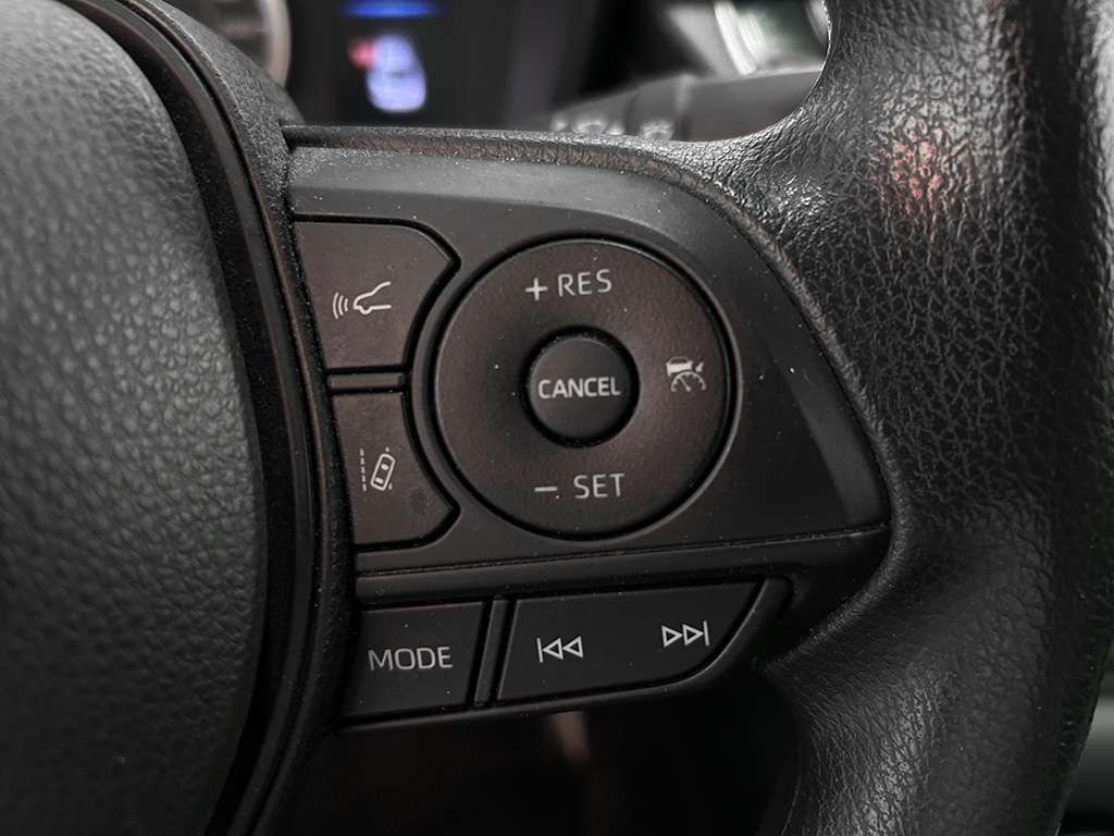2022 Toyota Corolla - Image 11