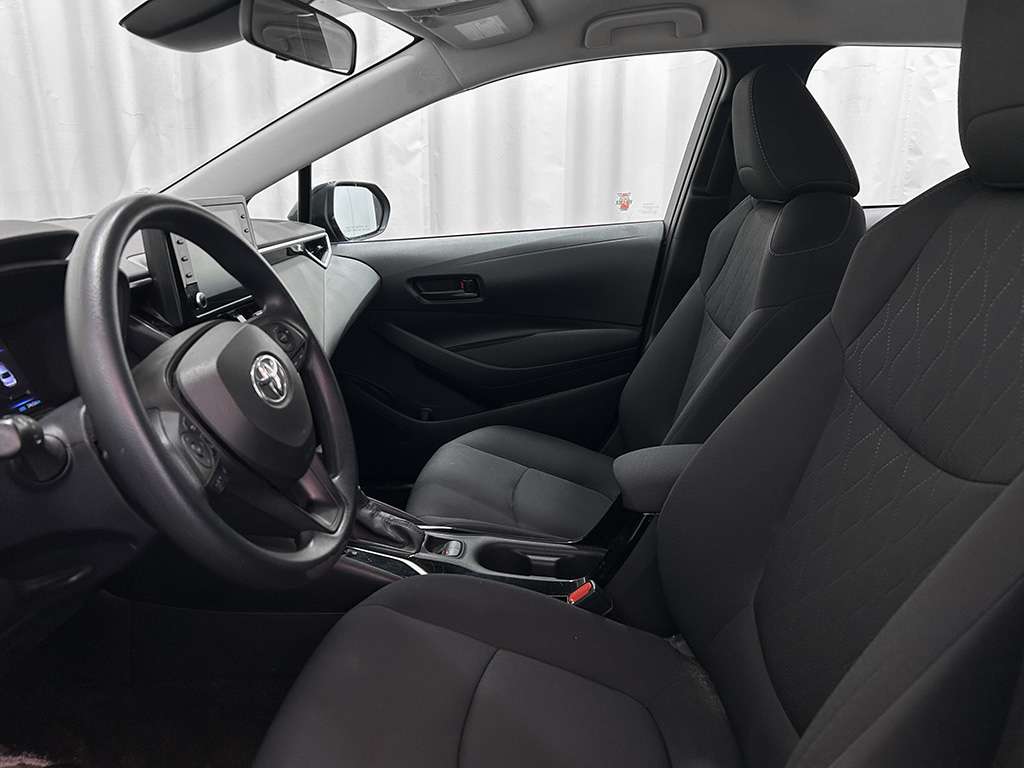 2022 Toyota Corolla - Image 15