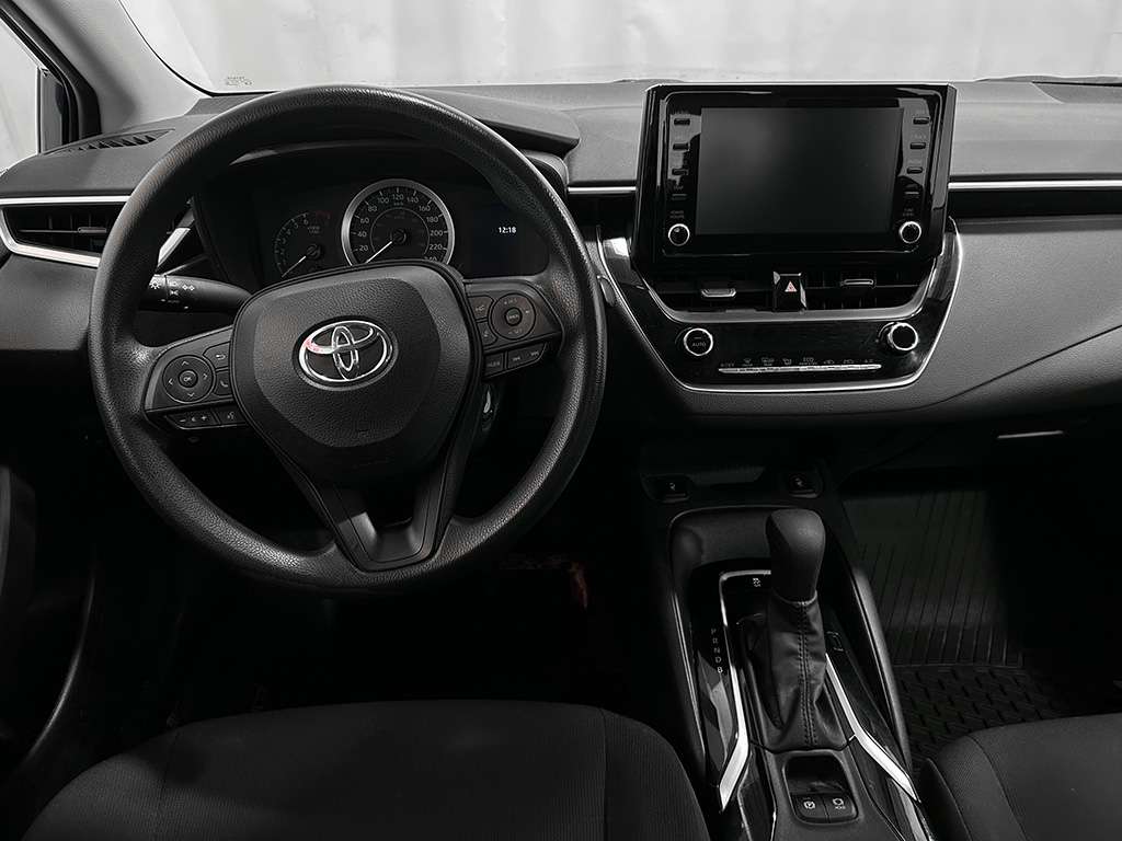 2022 Toyota Corolla - Image 17
