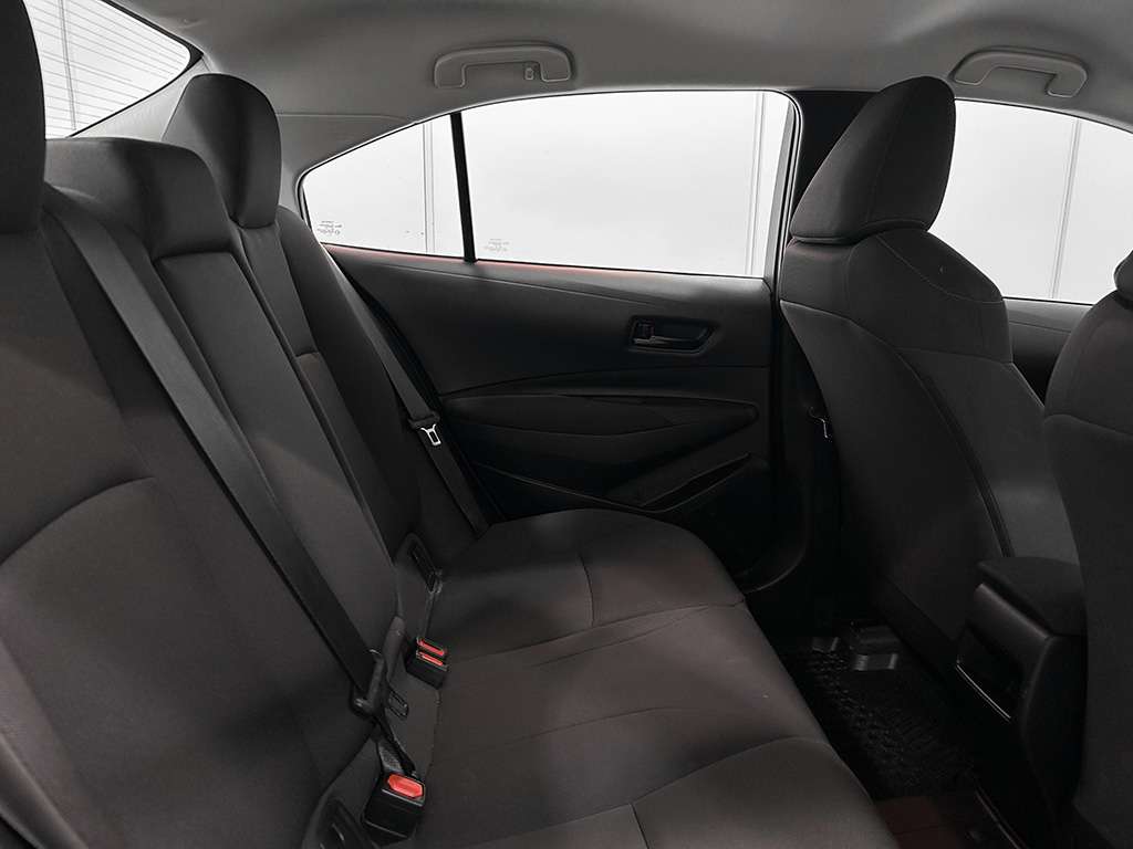2022 Toyota Corolla - Image 18