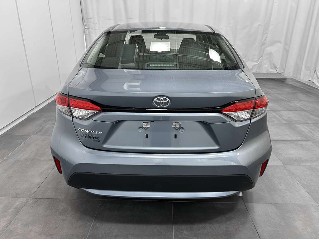 2022 Toyota Corolla - Image 5