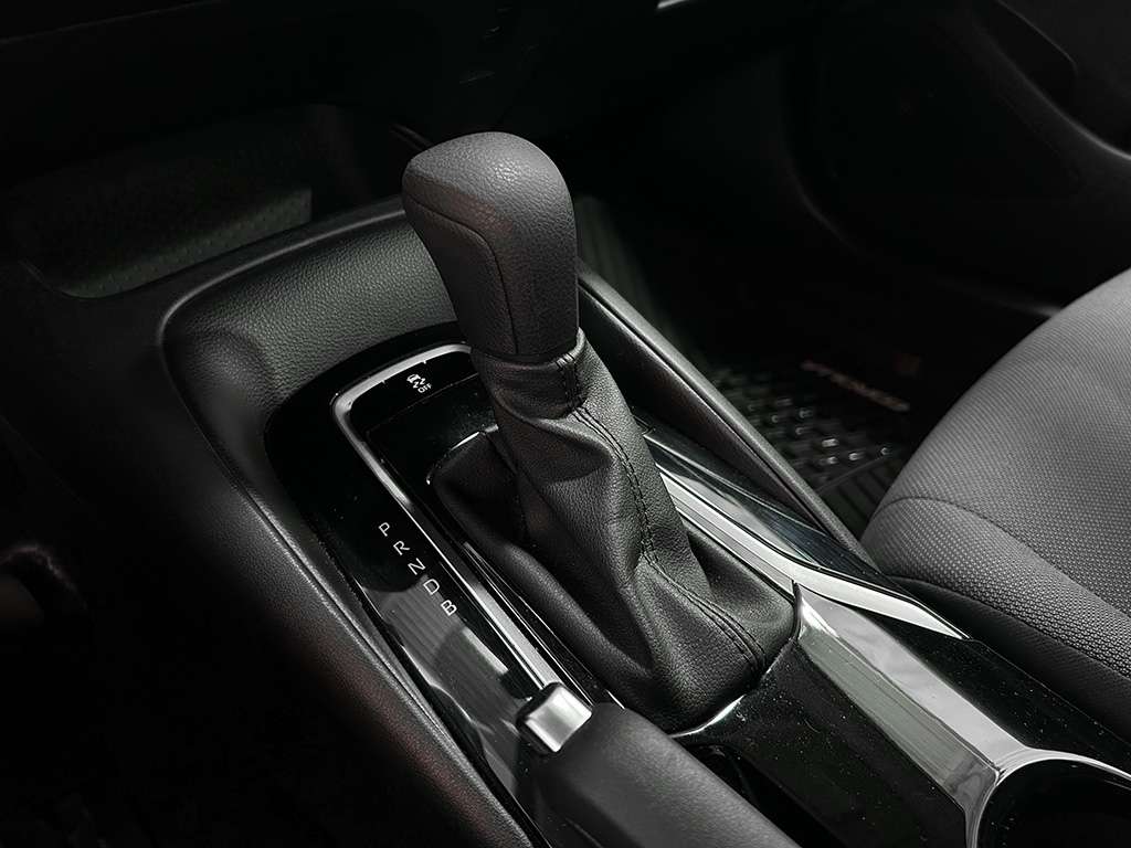 2022 Toyota Corolla - Image 13