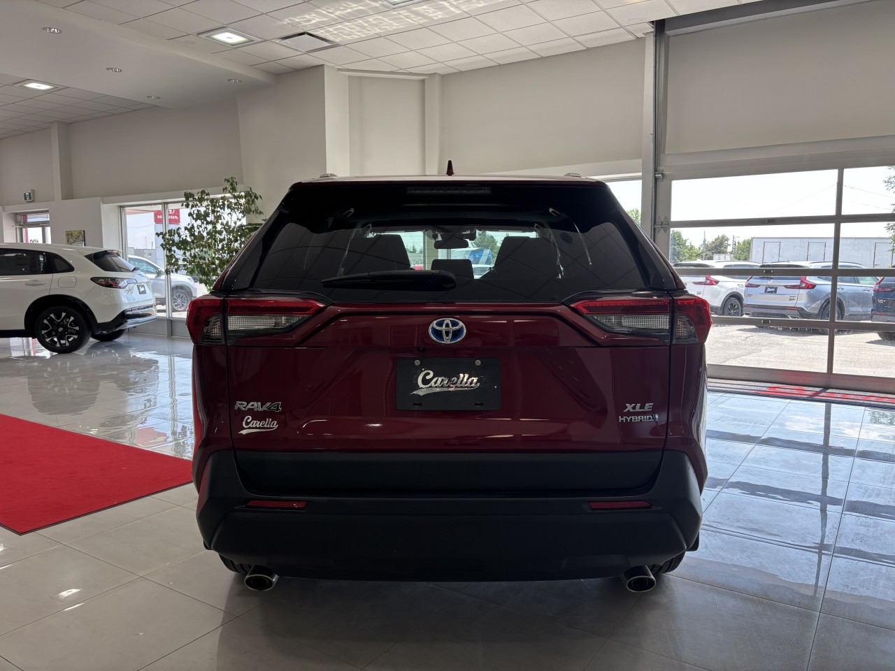 2022 Toyota RAV4 - Image 6