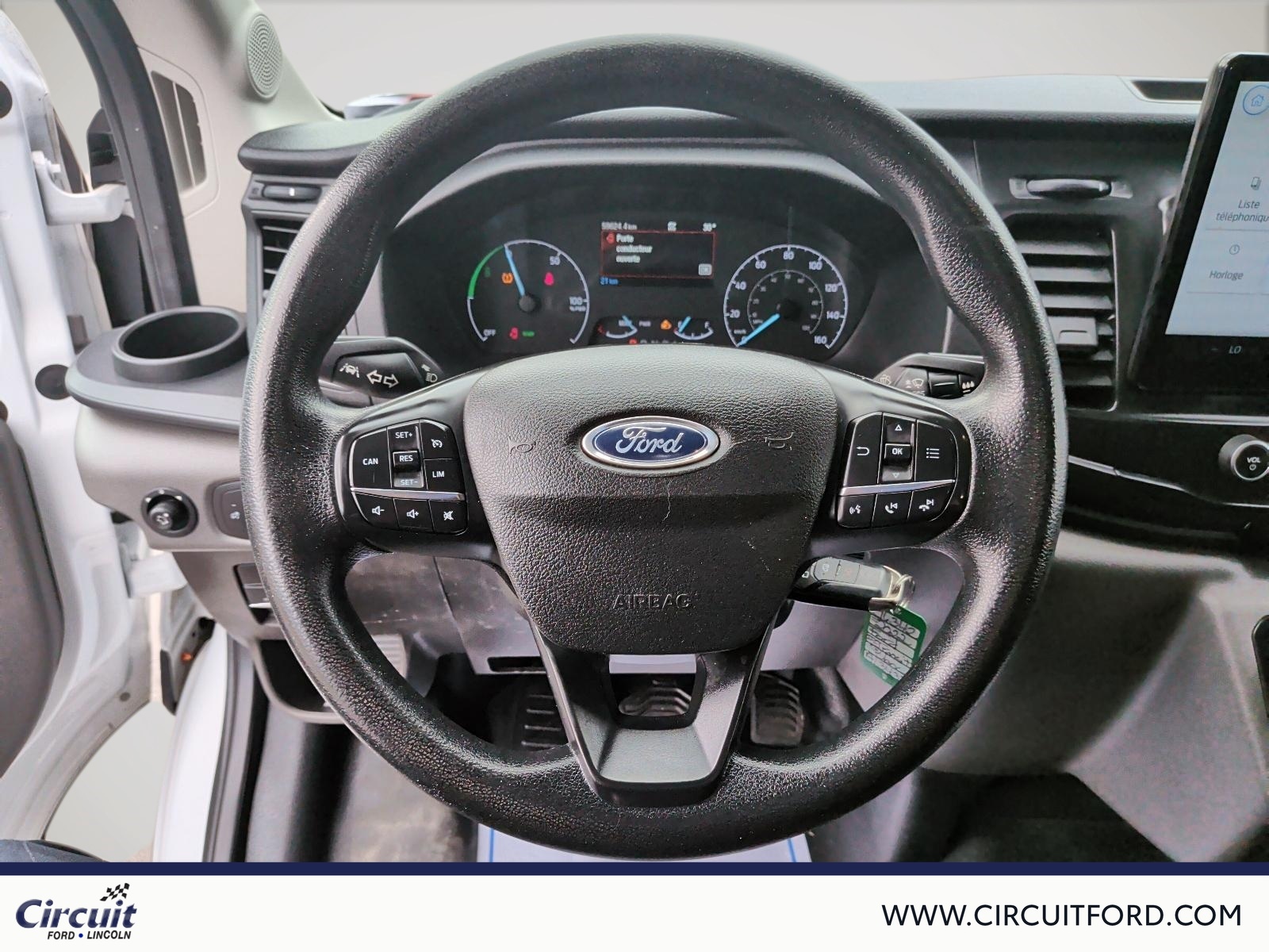 2022 Ford  - Image 12