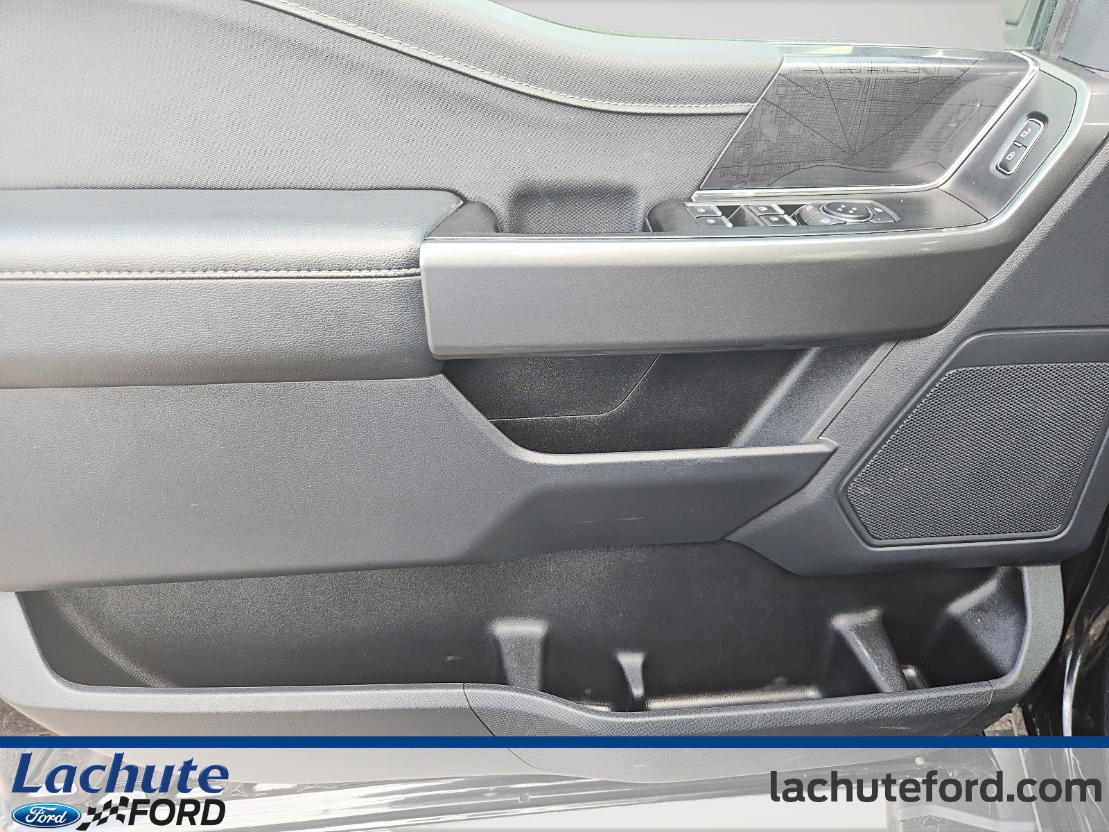 2023 Ford F-150 - Image 12